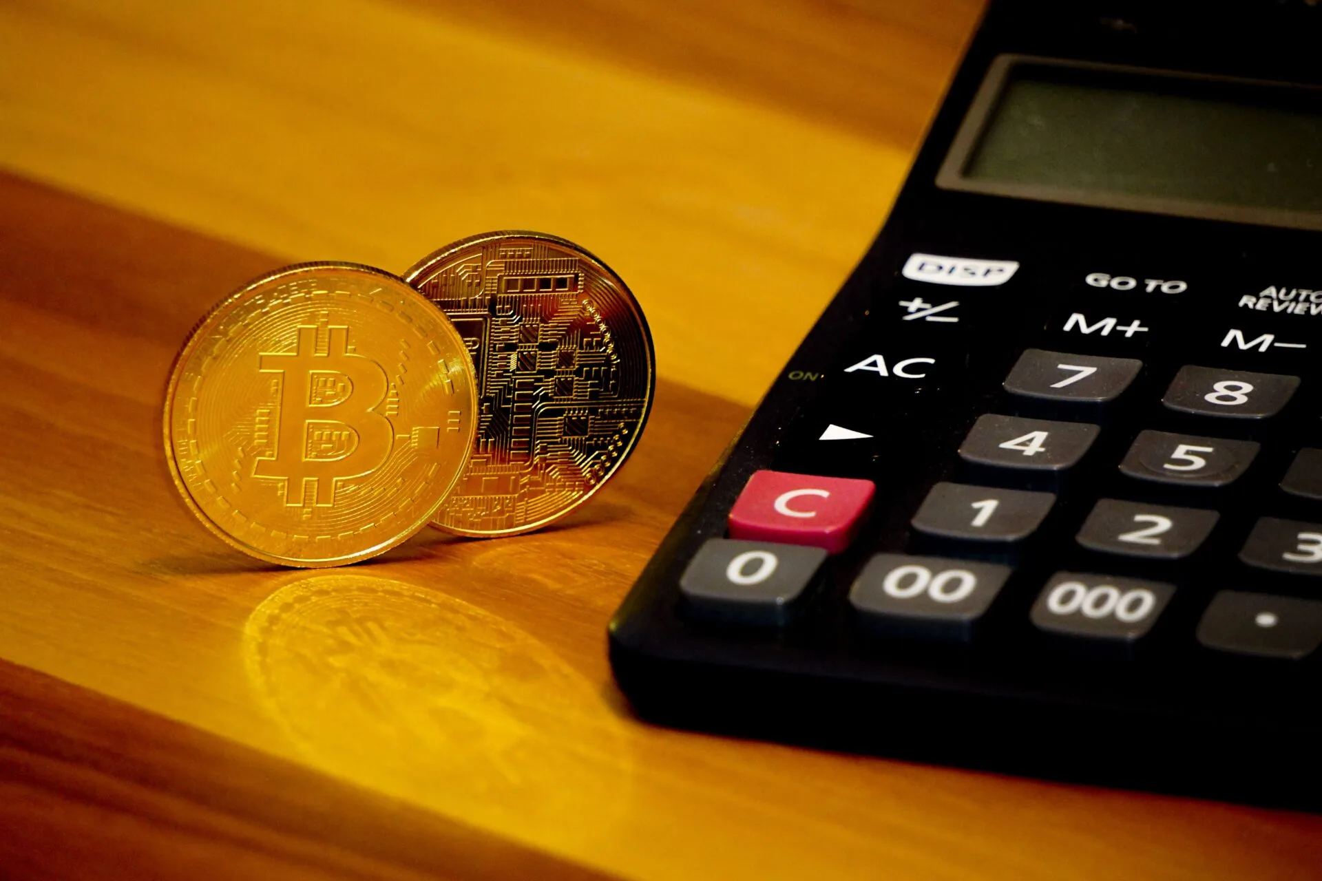 FIFO cost basis icon crypto